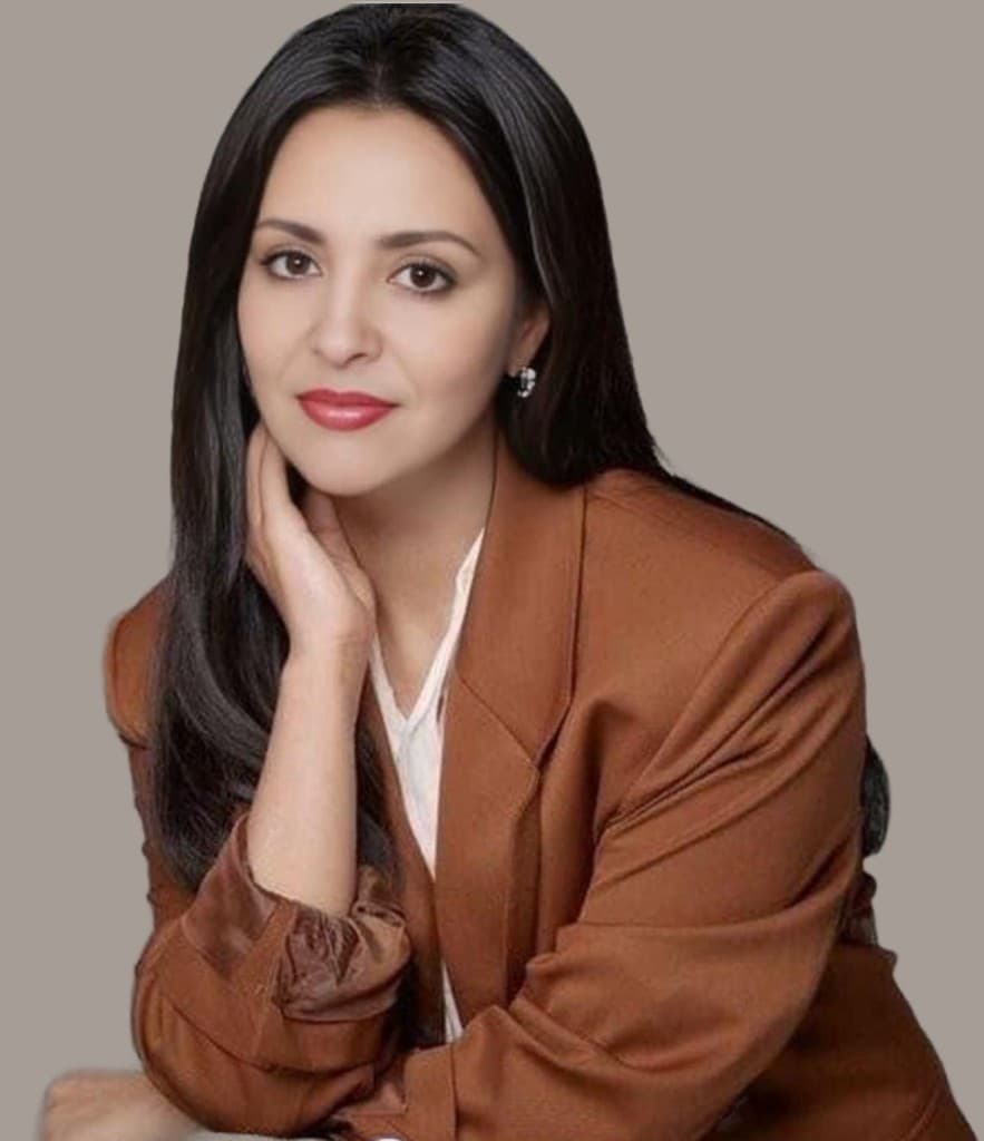 Dr. Carmen Ramirez